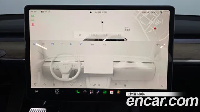 Tesla Model Y — фото 13