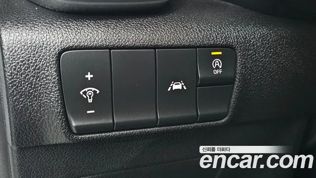 Kia Sportage — фото 13