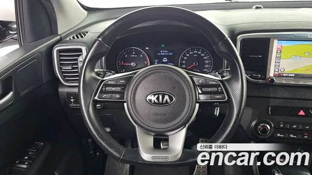 Kia Sportage — фото 15