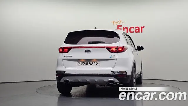 Kia Sportage — фото 4
