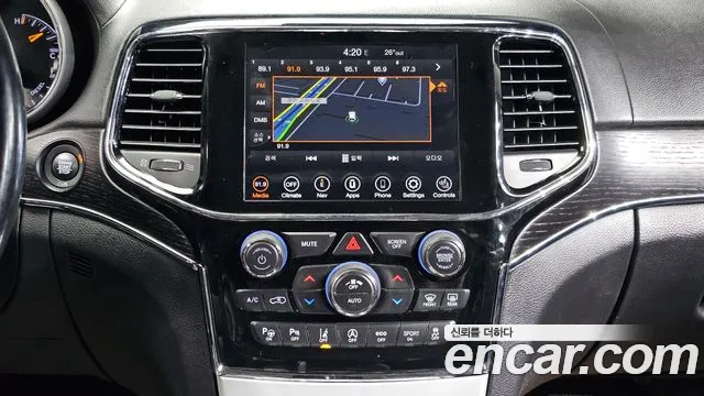 Jeep Cherokee — фото 14