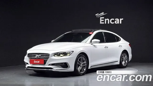 Hyundai Grandeur — фото 1