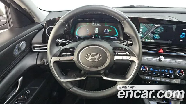 Hyundai Avante — фото 13
