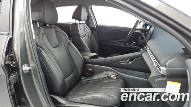 Hyundai Avante — фото 26