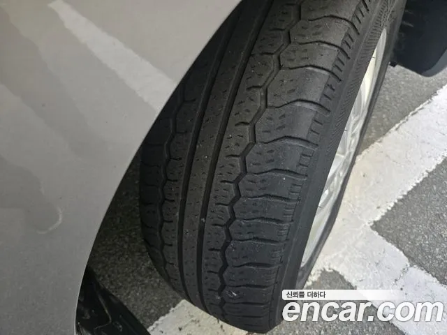 Hyundai Starex — фото 12