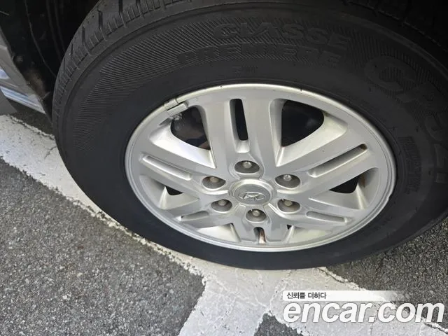 Hyundai Starex — фото 13