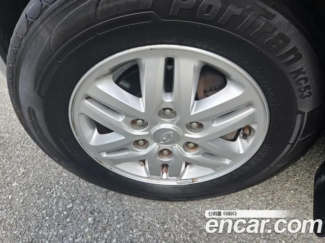 Hyundai Starex — фото 14