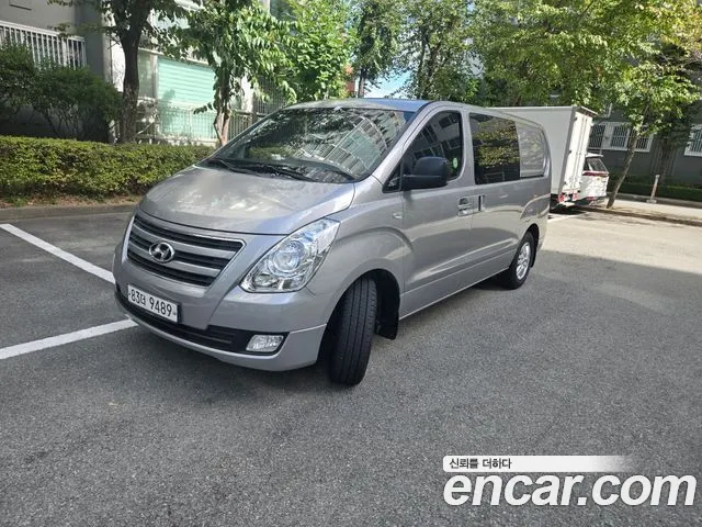Hyundai Starex — фото 2