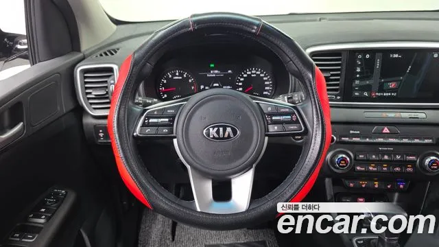 Kia Sportage — фото 14