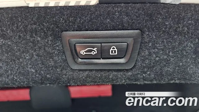 BMW 5-Series — фото 27