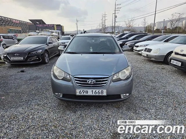 Hyundai Avante — фото 1