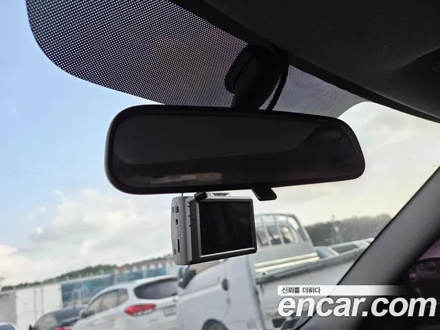 Hyundai Avante — фото 13