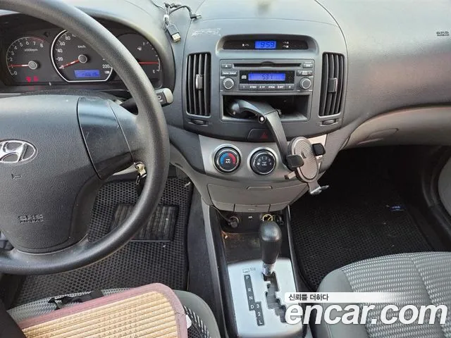 Hyundai Avante — фото 14