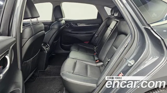 Hyundai Grandeur — фото 12