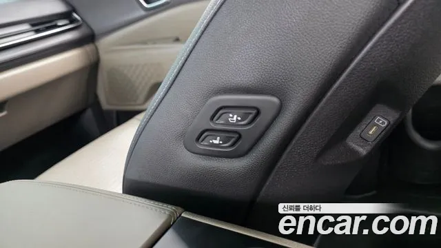 Kia Carnival — фото 33