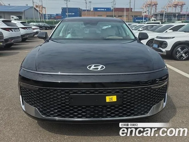 Hyundai Grandeur — фото 1