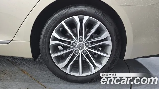 Hyundai Genesis — фото 21