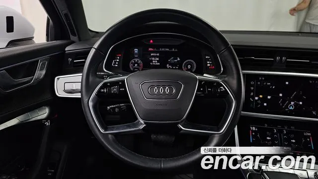 Audi A6 — фото 13