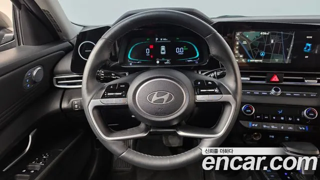 Hyundai Avante — фото 12