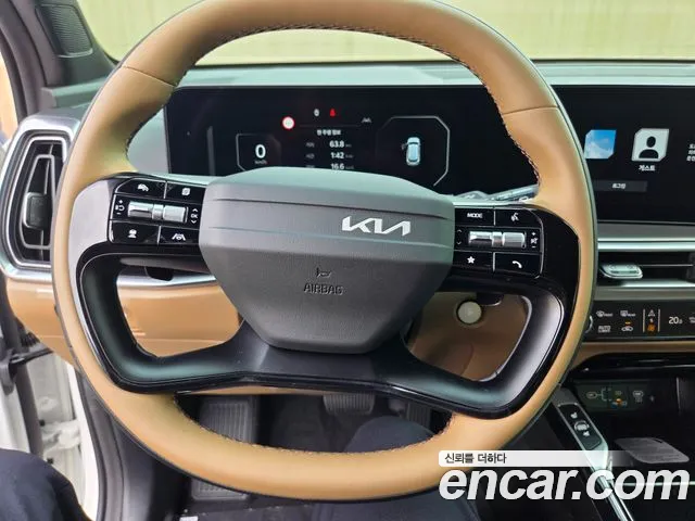 Kia Sorento — фото 8