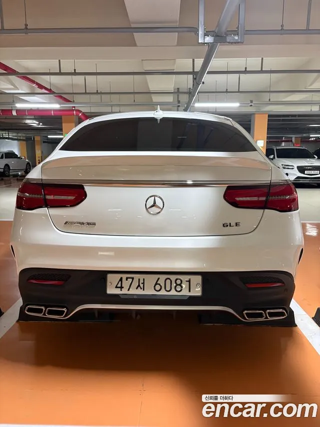 Mercedes-Benz GLE-Class — фото 14