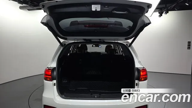Kia Sorento — фото 20
