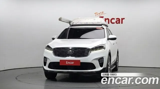 Kia Sorento — фото 3