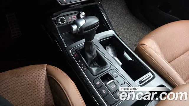 Kia Sorento — фото 9