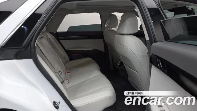 Hyundai Grandeur — фото 11