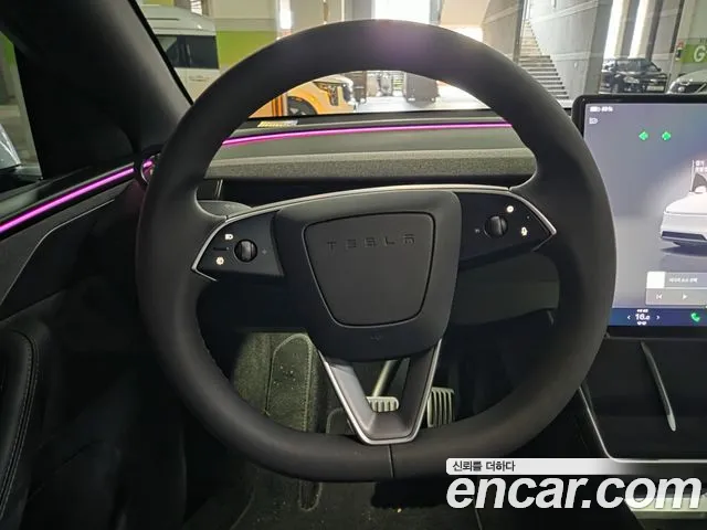 Tesla Model Y — фото 14