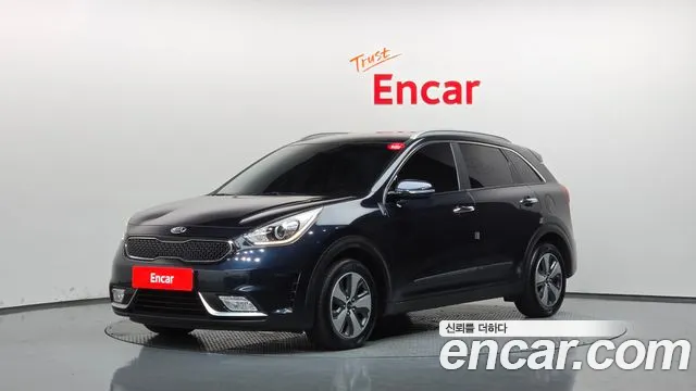 Kia Niro — фото 1