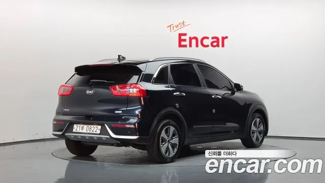 Kia Niro — фото 2