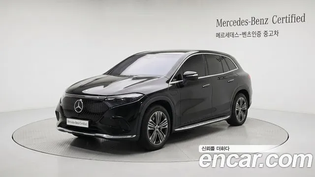 Mercedes-Benz EQS — фото 1