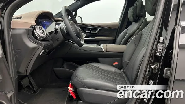Mercedes-Benz EQS — фото 10