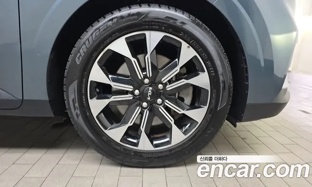 Kia Carnival — фото 21