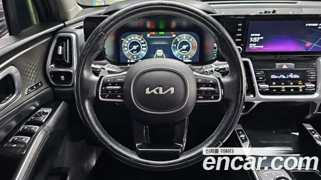 Kia Sorento — фото 15