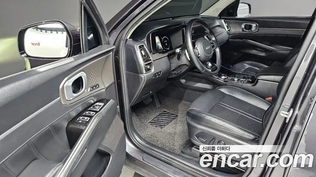 Kia Sorento — фото 10