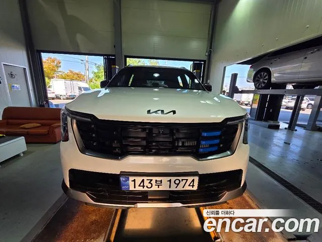 Kia Sorento — фото 1