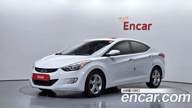 Hyundai Avante — фото 1