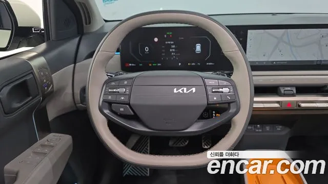 Kia EV3 — фото 14
