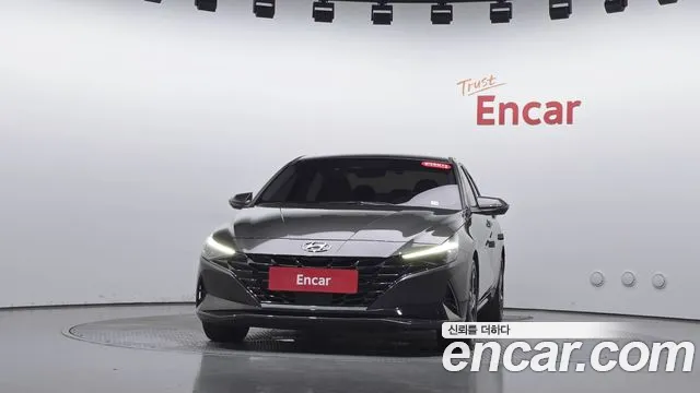 Hyundai Avante — фото 2