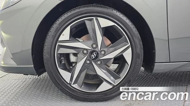 Hyundai Avante — фото 4