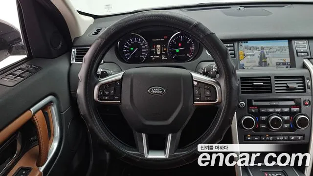 Land Rover Discovery Sport — фото 13