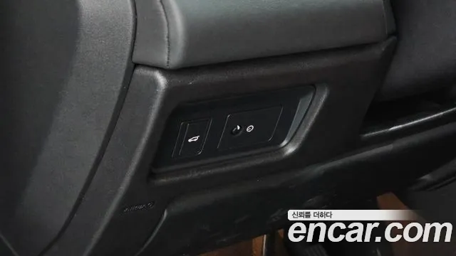 Land Rover Discovery Sport — фото 14