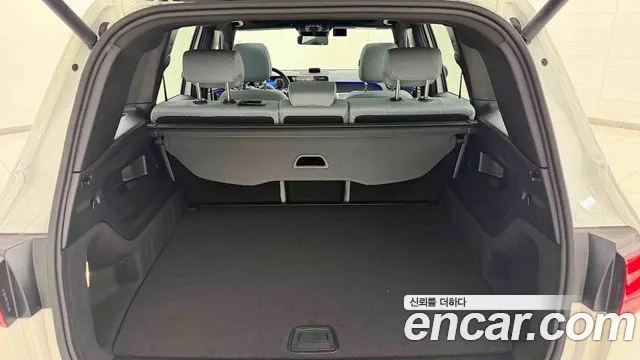 Mercedes-Benz GLB-Class — фото 13