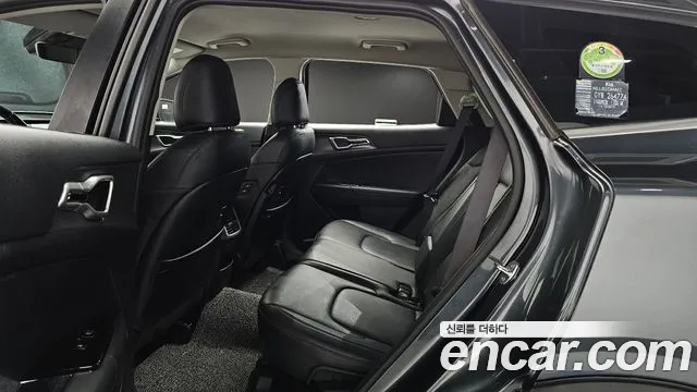Kia Sportage — фото 12