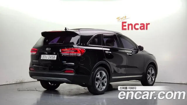 Kia Sorento — фото 2