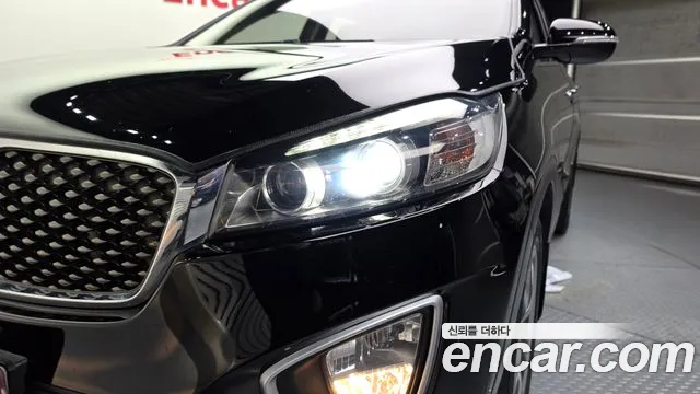 Kia Sorento — фото 22