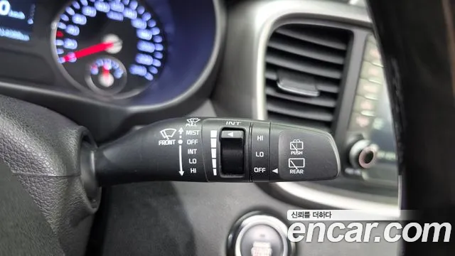 Kia Sorento — фото 27
