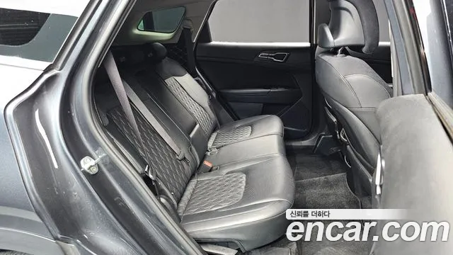 Kia Sportage — фото 12